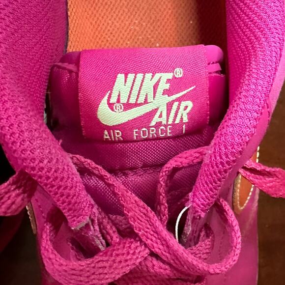 Nike Air Force 1 ‘07 LV8 Low World Tour DD9540-600 Show Sneaker mens Size 10 - Picture 3 of 13